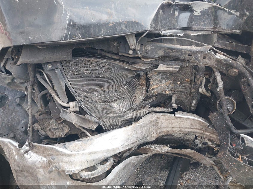 2017 Ram 3500 Tradesman 4X4 8' Box VIN: 3C63RRGL7HG752154 Lot: 43675136