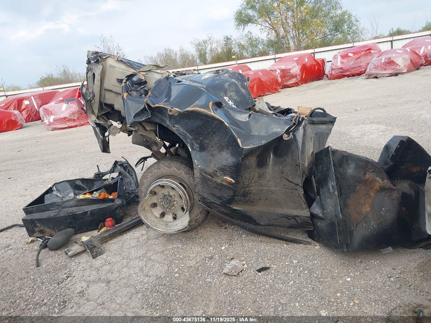 2017 Ram 3500 Tradesman 4X4 8' Box VIN: 3C63RRGL7HG752154 Lot: 43675136