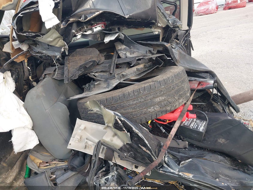 2017 Ram 3500 Tradesman 4X4 8' Box VIN: 3C63RRGL7HG752154 Lot: 43675136