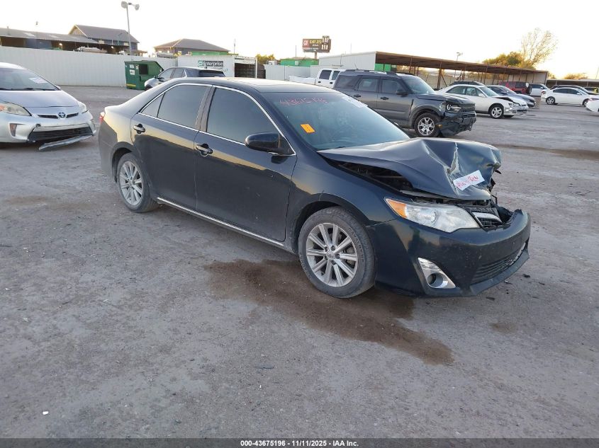 TOYOTA CAMRY XLE