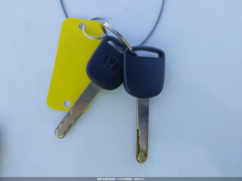 2003 Honda Civic Lx VIN: 1HGEM22593L011761 Lot: 43675200