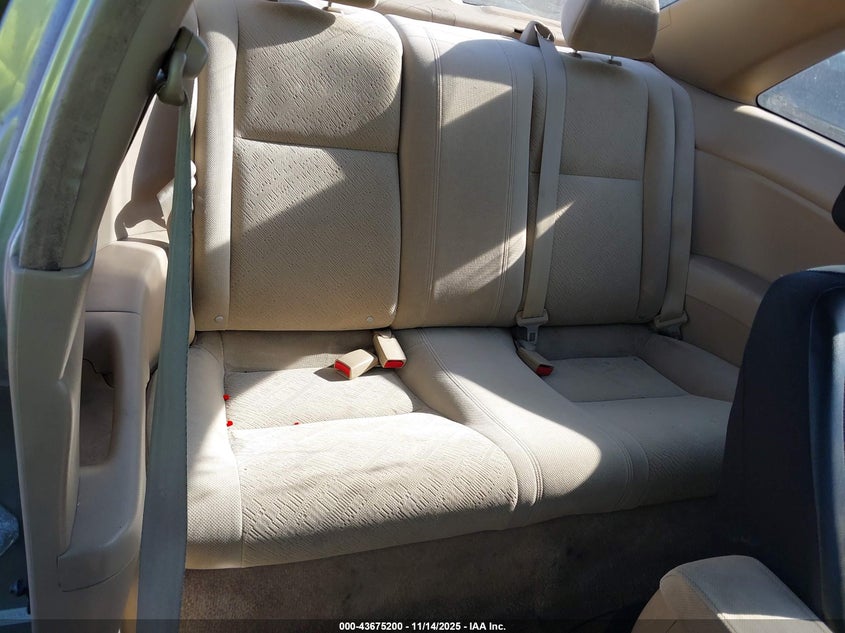 2003 Honda Civic Lx VIN: 1HGEM22593L011761 Lot: 43675200