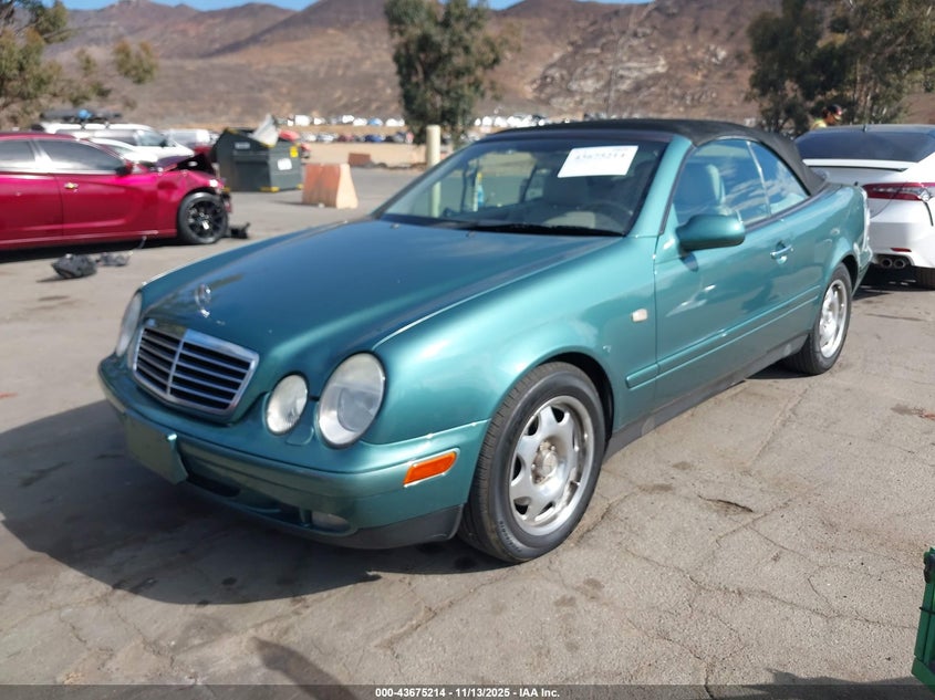 WDBLK65G7XT016106 1999 MERCEDES-BENZ CLK-KLASSE photo no. 2