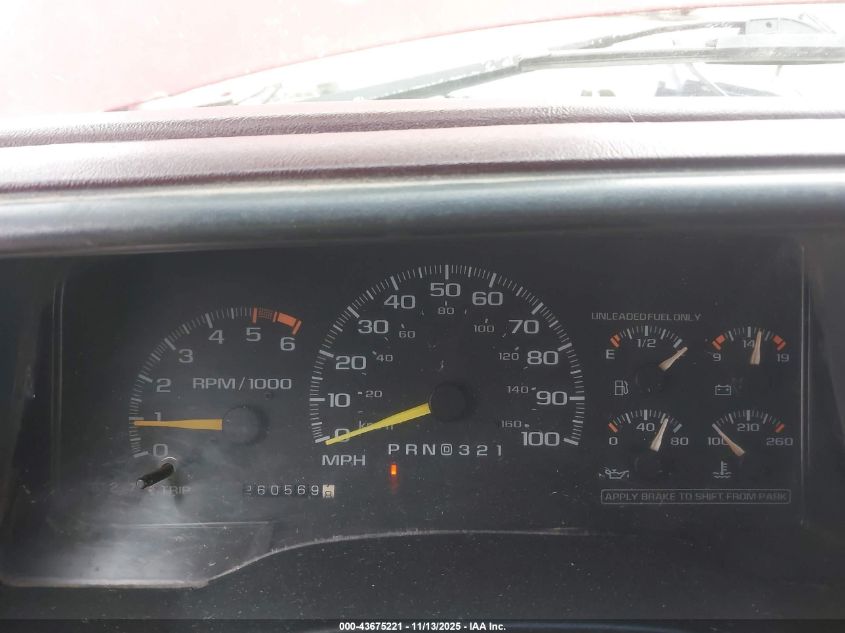 1996 GMC Sierra K1500 VIN: 2GTEK19M9T1517771 Lot: 43675221