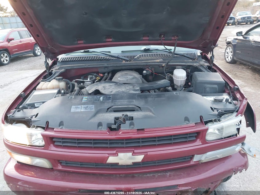 2005 Chevrolet Tahoe Z71 VIN: 1GNEK13T45R220439 Lot: 43675265