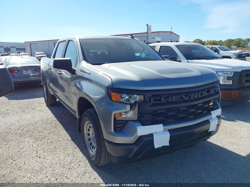 CHEVROLET SILVERADO 1500 4WD SHORT BED WT/4WD STANDARD BED WT