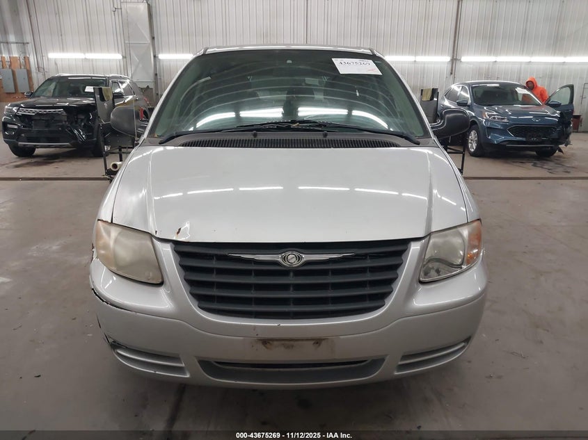 2006 Chrysler Town & Country VIN: 1A4GP45R96B755583 Lot: 43675269