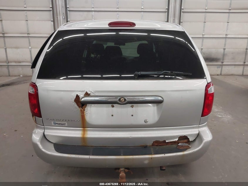 2006 Chrysler Town & Country VIN: 1A4GP45R96B755583 Lot: 43675269