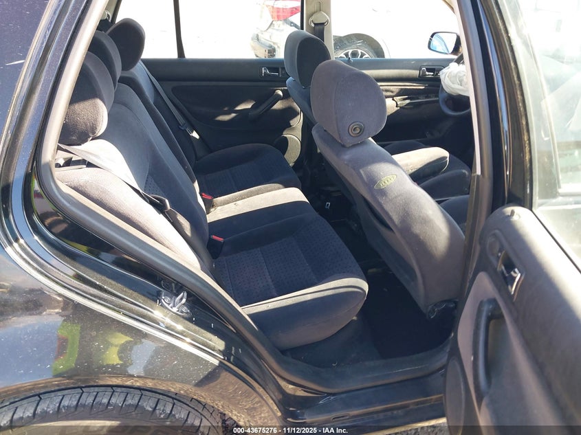 WVWGF21J4YW125544 2000 VOLKSWAGEN GOLF photo no. 8