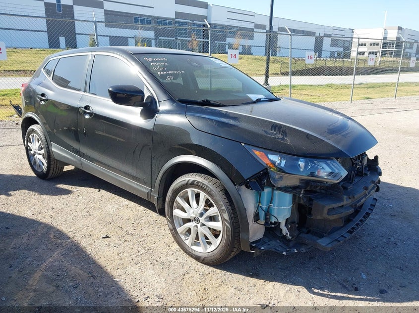 NISSAN ROGUE SPORT S FWD XTRONIC CVT