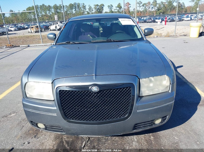 2007 Chrysler 300 Touring VIN: 2C3KA53G57H895779 Lot: 43675296