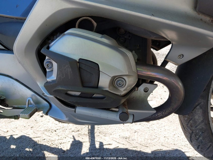 WB104400XCZW21528 2012 BMW R 1200 photo no. 8