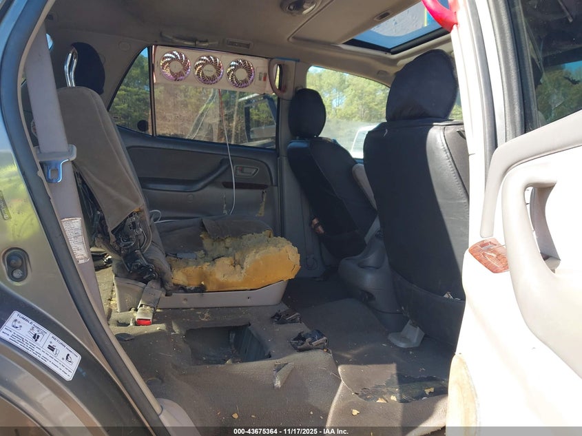 2007 Toyota Sequoia Sr5 V8 VIN: 5TDBT44A57S278457 Lot: 43675364