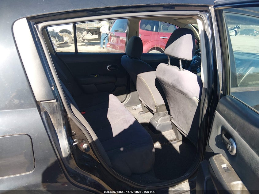 2009 Nissan Versa 1.8S VIN: 3N1BC13E59L500610 Lot: 43675365