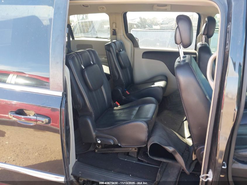 2014 Chrysler Town & Country Touring VIN: 2C4RC1BG5ER358822 Lot: 43675430