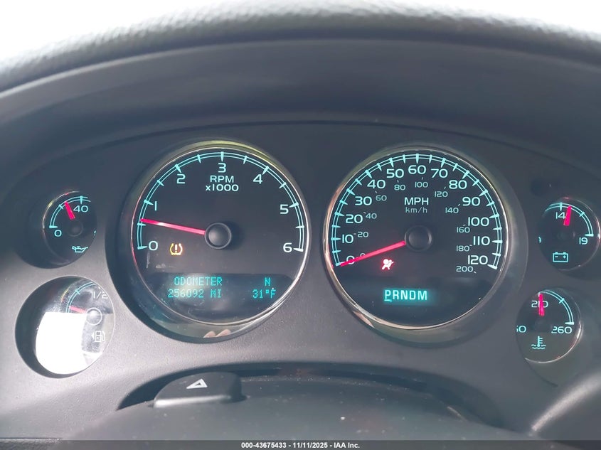 2009 GMC Yukon Xl 1500 Denali VIN: 1GKFK062X9R200555 Lot: 43675433