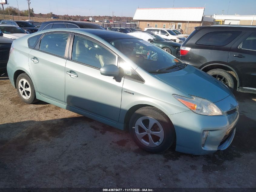 TOYOTA PRIUS THREE