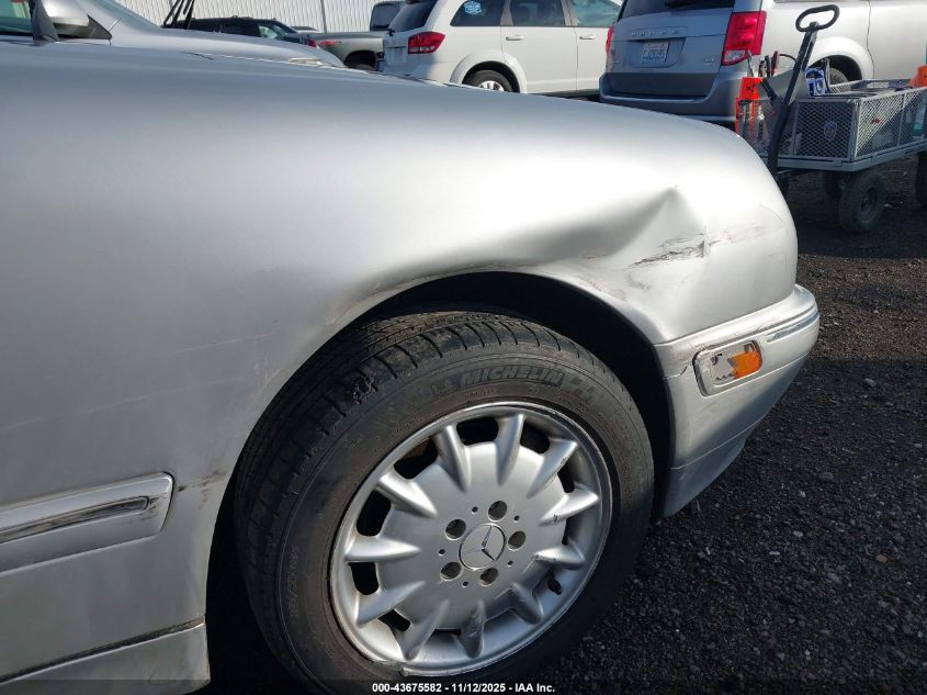 2002 Mercedes-Benz E 320 4M/4M Special Edition VIN: WDBJF82J32X067983 Lot: 43675582