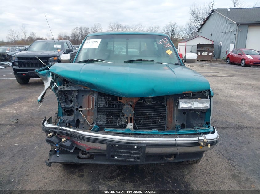 1994 Chevrolet Gmt-400 K1500 VIN: 1GCEK14K1RZ286077 Lot: 43675591