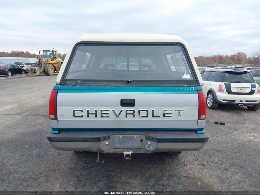 1994 Chevrolet Gmt-400 K1500 VIN: 1GCEK14K1RZ286077 Lot: 43675591