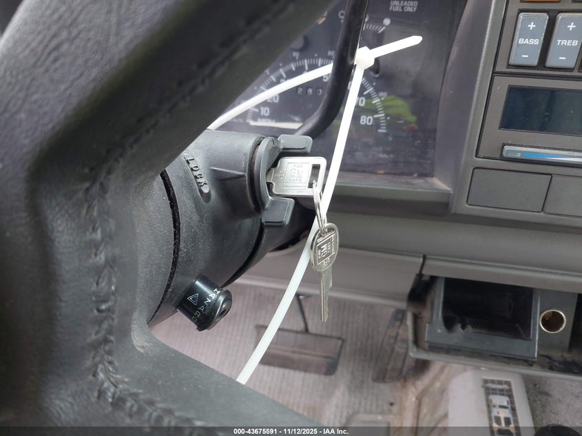 1994 Chevrolet Gmt-400 K1500 VIN: 1GCEK14K1RZ286077 Lot: 43675591