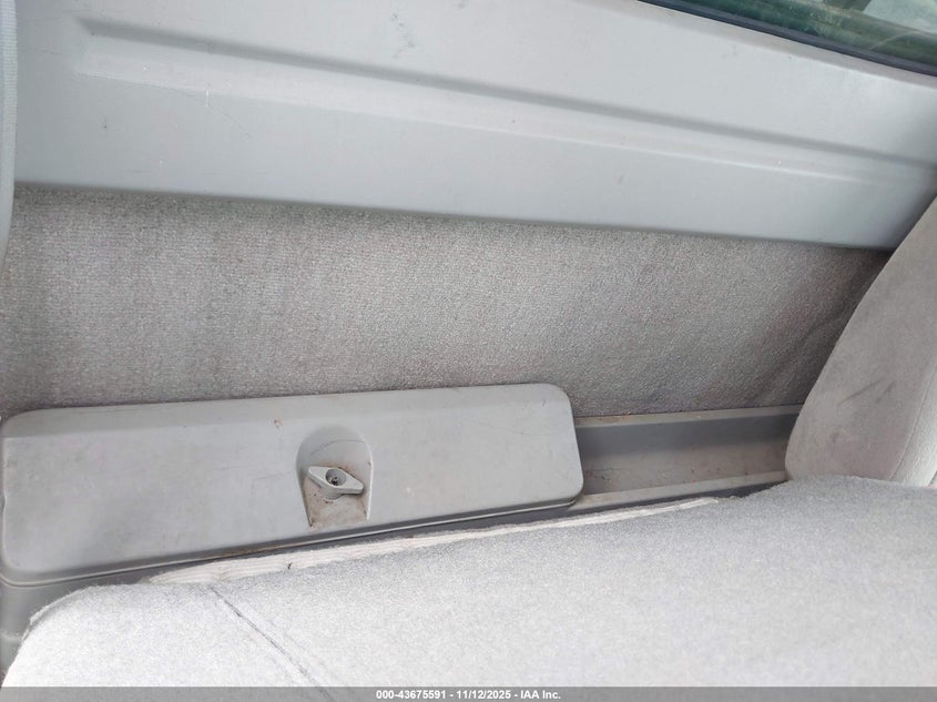 1994 Chevrolet Gmt-400 K1500 VIN: 1GCEK14K1RZ286077 Lot: 43675591