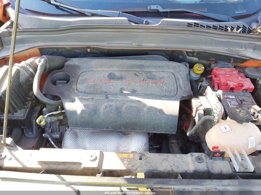 2019 Jeep Renegade Latitude Fwd VIN: ZACNJABB7KPJ77484 Lot: 43675628