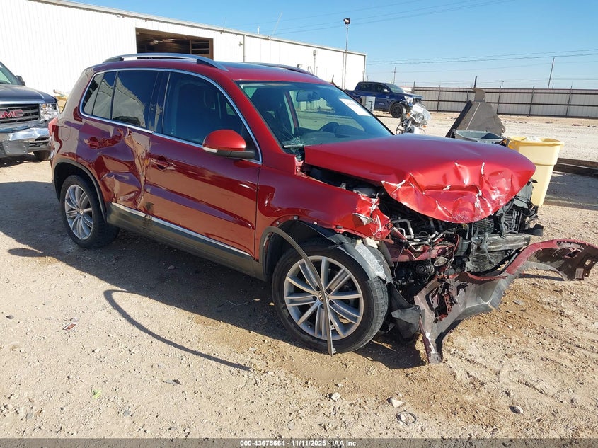 VOLKSWAGEN TIGUAN SE