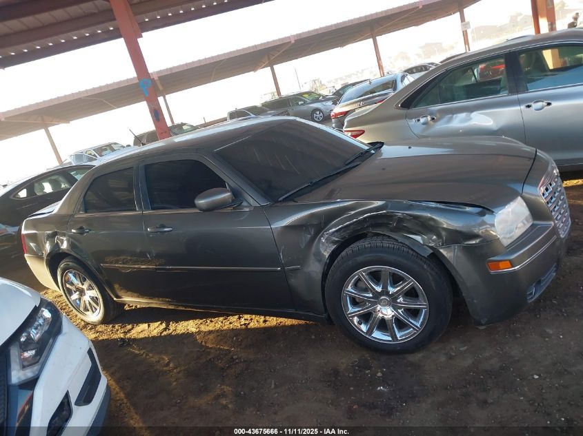 2008 Chrysler 300 Touring VIN: 2C3LA53GX8H282398 Lot: 43675666