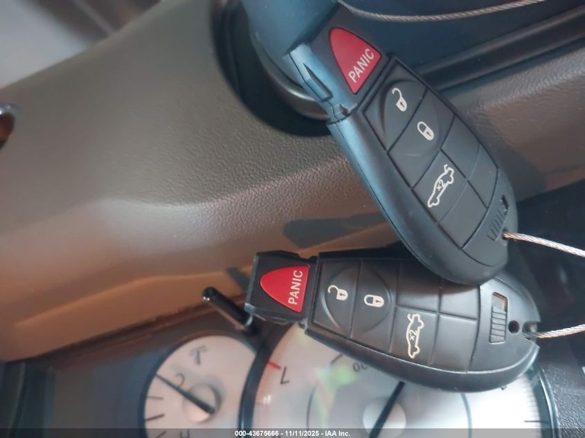 2008 Chrysler 300 Touring VIN: 2C3LA53GX8H282398 Lot: 43675666