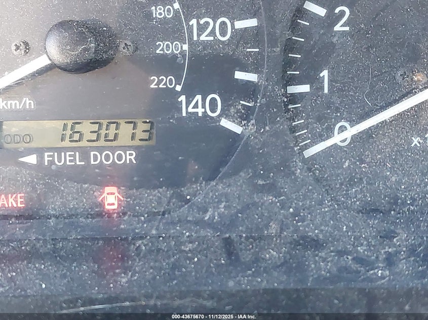 2000 Toyota Camry Le VIN: JT2BG28KXY0524363 Lot: 43675670