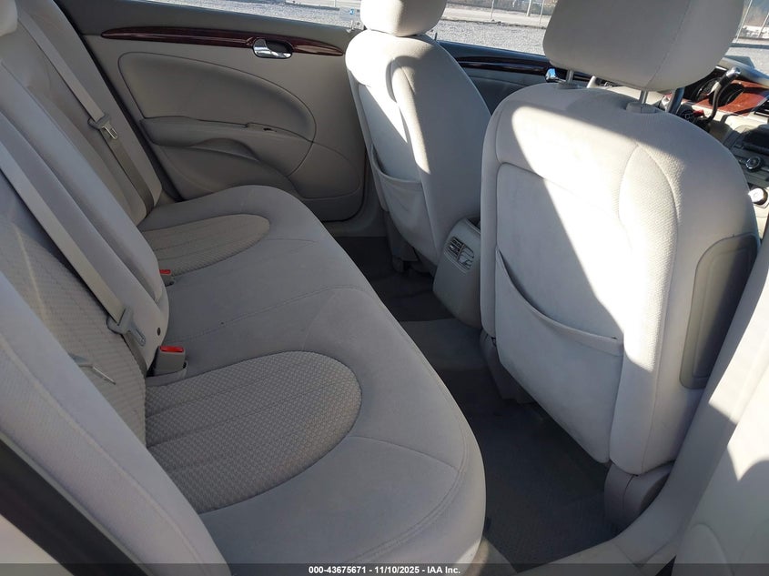 2008 Buick Lucerne Cx VIN: 1G4HP57248U112531 Lot: 43675671