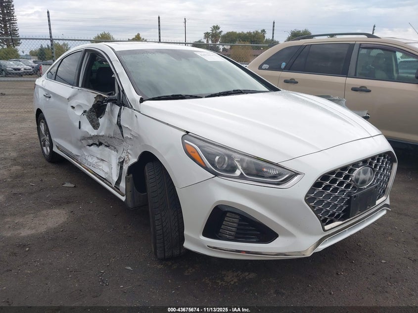 HYUNDAI SONATA SPORT