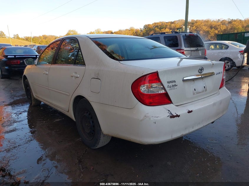 4T1BE32K94U329915 2004 TOYOTA CAMRY photo no. 3