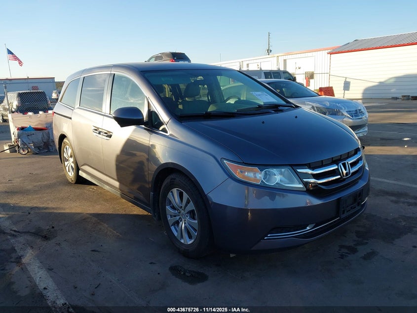 2016 HONDA ODYSSEY SE - 5FNRL5H38GB015836