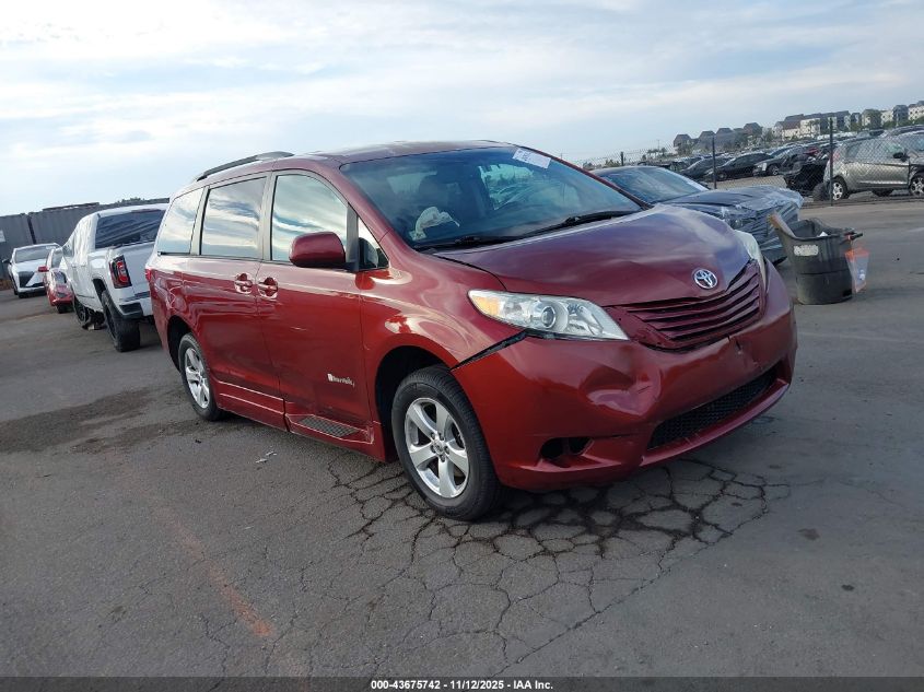 TOYOTA SIENNA LE 7 PASSENGER