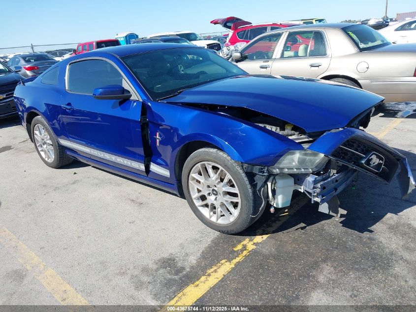 FORD MUSTANG V6 PREMIUM