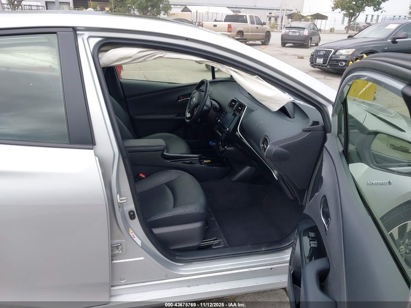 2022 TOYOTA PRIUS XLE JTDKAMFUXN3189351