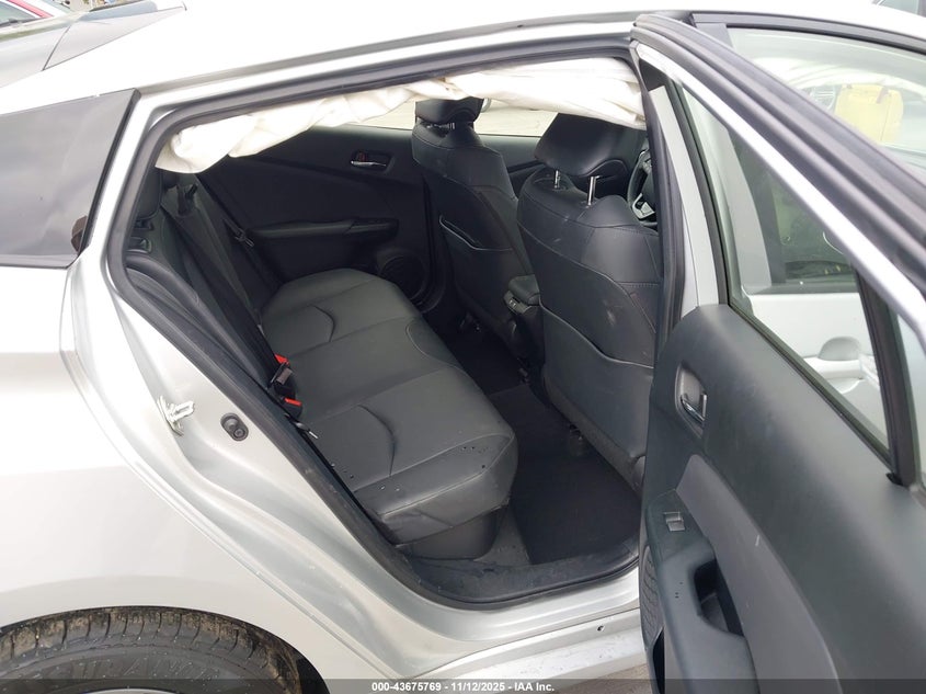 2022 TOYOTA PRIUS XLE JTDKAMFUXN3189351