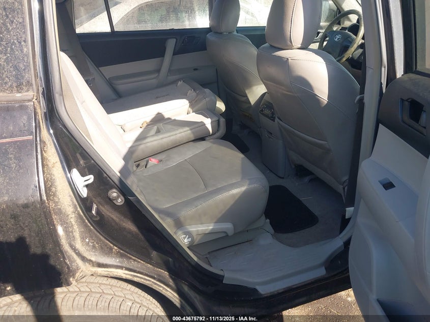 JTEDS41A882032989 2008 TOYOTA HIGHLANDER photo no. 8