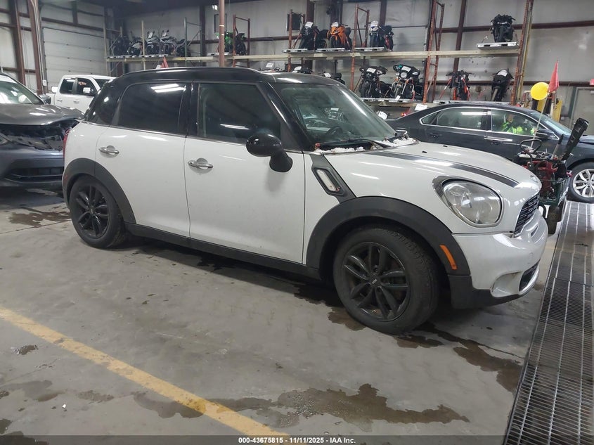 2014 MINI COUNTRYMAN COOPER S - WMWZC3C55EWP28325