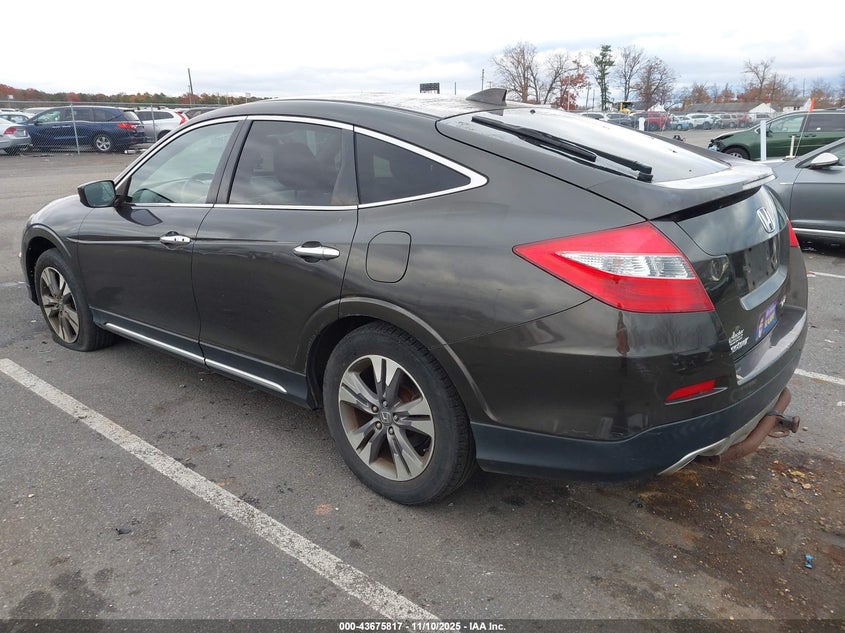 5J6TF2H5XDL002442 2013 HONDA CROSSTOUR photo no. 3