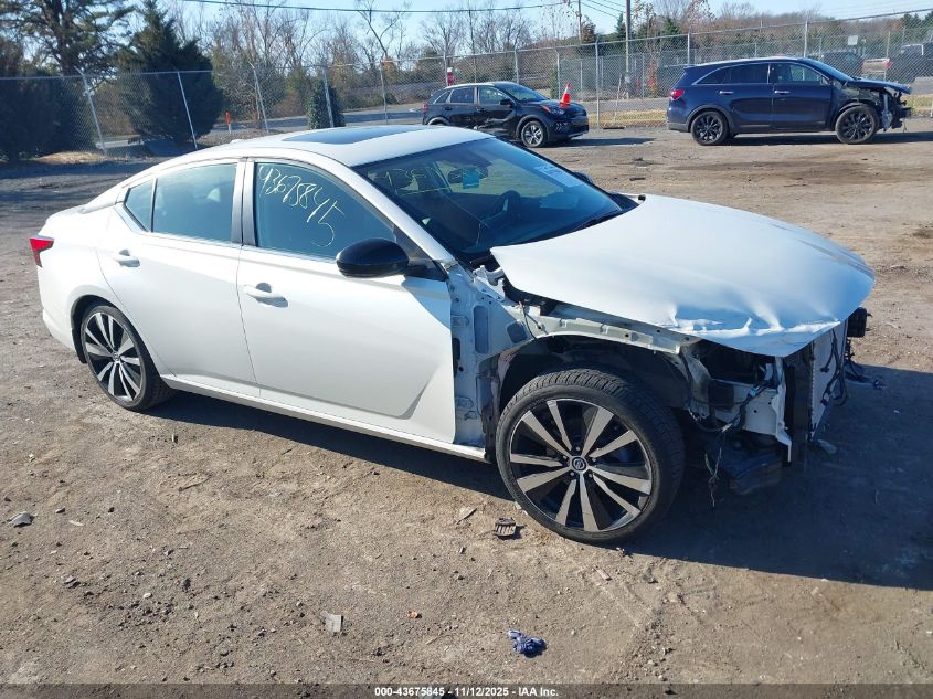 NISSAN ALTIMA SR FWD