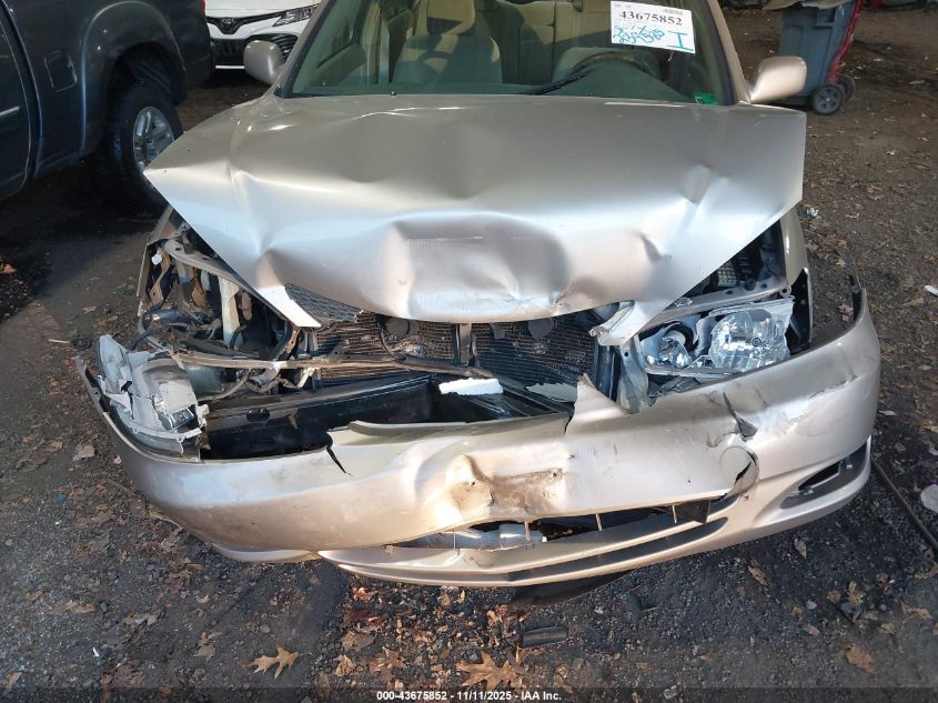 2002 Toyota Camry Le VIN: 4T1BF32K52U527952 Lot: 43675852