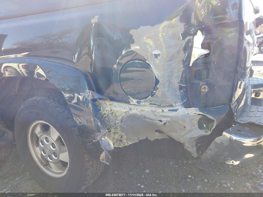 2002 Chevrolet Suburban 1500 Lt VIN: 3GNFK16Z62G243690 Lot: 43675877