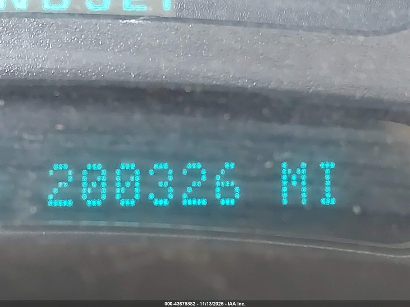 2004 Chevrolet Tahoe Lt VIN: 1GNEC13Z04J226219 Lot: 43675882