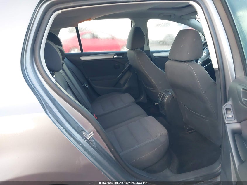 WVWDM7AJ2EW003170 2014 VOLKSWAGEN GOLF photo no. 8