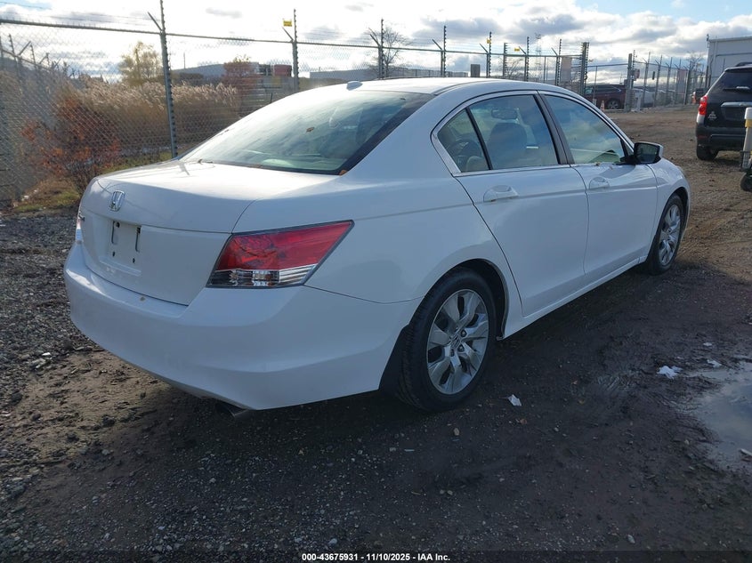 1HGCP26839A012086 2009 HONDA ACCORD photo no. 4