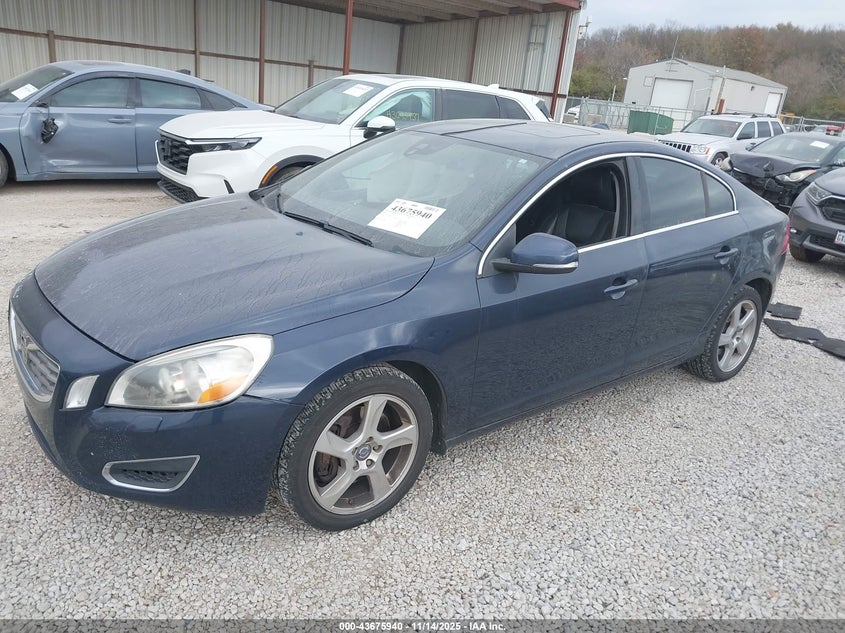 YV1622FS5C2131338 2012 VOLVO S60 photo no. 2
