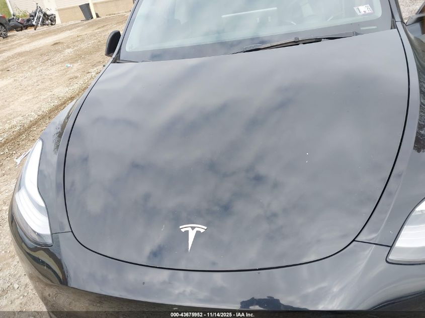 2021 Tesla Model Y Long Range Dual Motor All-Wheel Drive VIN: 5YJYGDEEXMF194389 Lot: 43675952